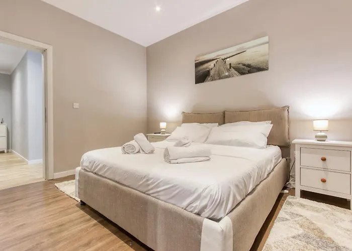 Cosy 2br Home, Centre Of Msida With Full Amenities By 360 Estates アパート