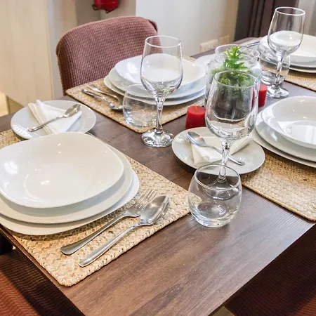 Central Msida Apartment With Workspace, Wi-Fi And Ac Apartment