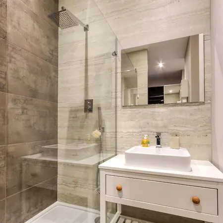 Central Msida Apartment With Workspace, Wi-Fi And Ac Apartment *