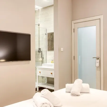 Lejlighed Central Msida Apartment With Workspace, Wi-Fi And Ac